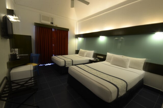 マイクロテル バイ ウィンダム プエルト プリンセサ