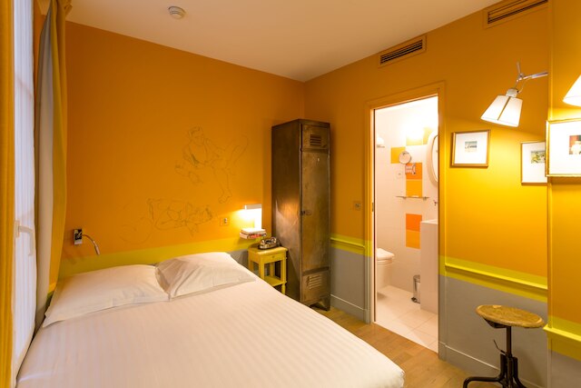 ホテル クレヨン