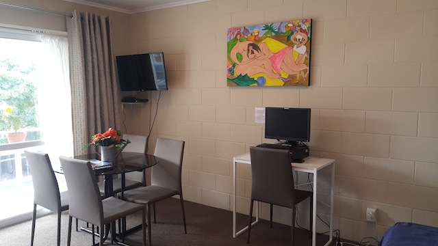 シックス オン ユニオン