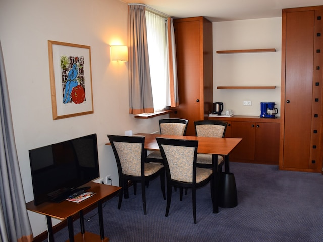 シティ ホテル ドレスデン ラデベウル