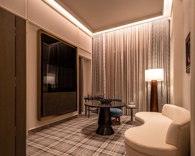 ザ レジデンシー タワーズ