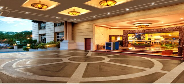 ザ レジデンシー タワーズ