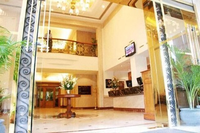 ビバリー ホテル