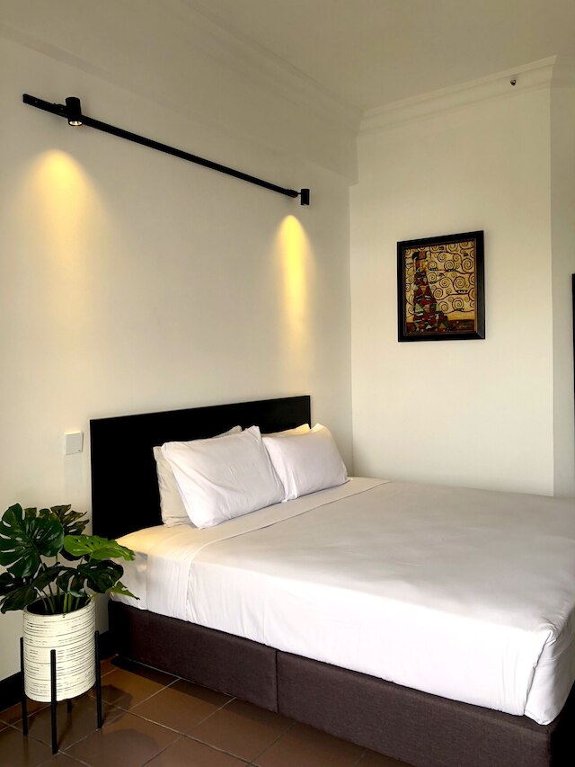 フラミンゴ ホテル バイ ザ レイク