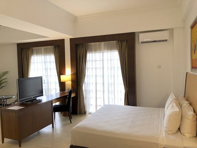 フラミンゴ ホテル バイ ザ レイク