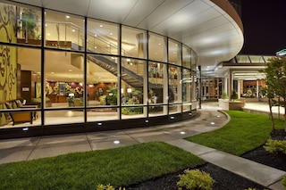 エンバシー スイーツ バッファロー