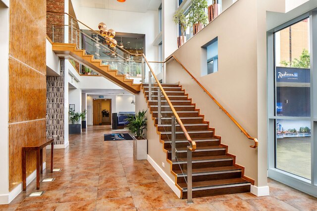 ラディソン ブル ホテル カーディフ