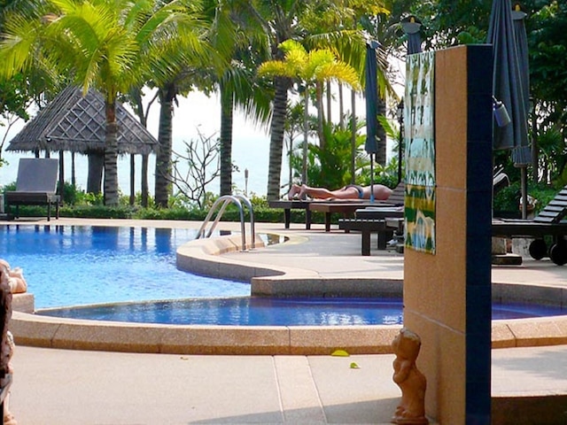 バッカス ホーム リゾート