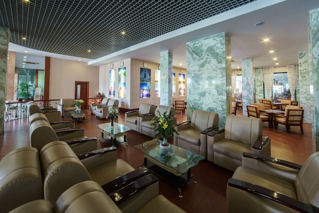 スマイリング ホテル