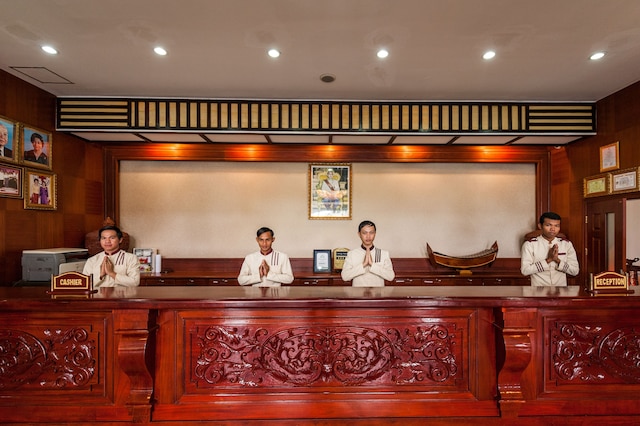 スマイリング ホテル