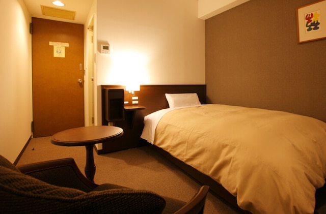 パークサイドホテル広島平和公園前