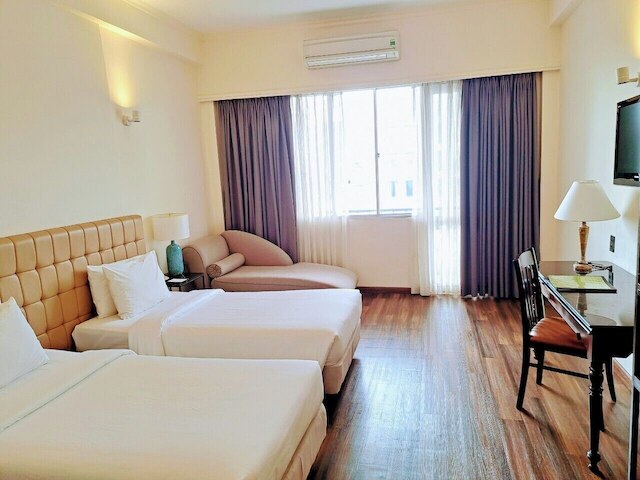 リバティ 2 ホテル