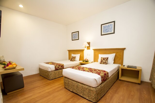 スミニャック パラディソ ホテル