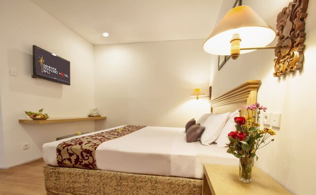 スミニャック パラディソ ホテル