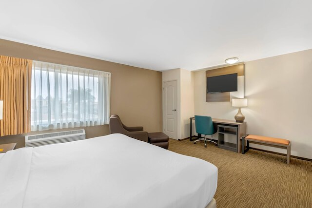 コンフォート イン コカトゥー ニア LAX エアポート