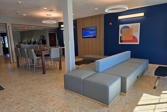 マイクロテル イン & スイーツ バイ ウィンダム カウンシル ブラフ / オマハ