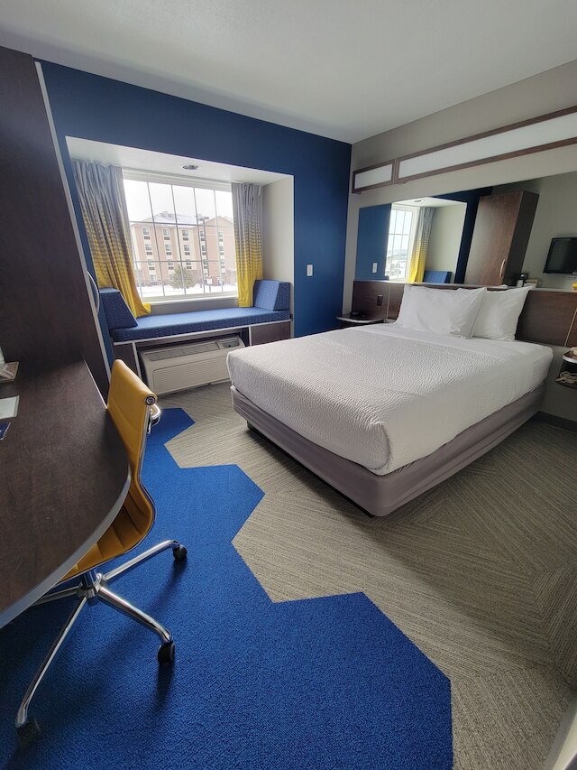 マイクロテル イン & スイーツ バイ ウィンダム カウンシル ブラフ / オマハ