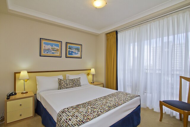 パラッツォ コロネイズ