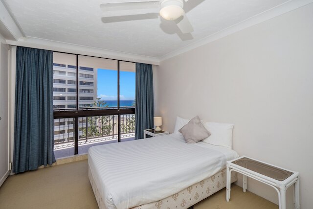 サーファーズ アクエリアス