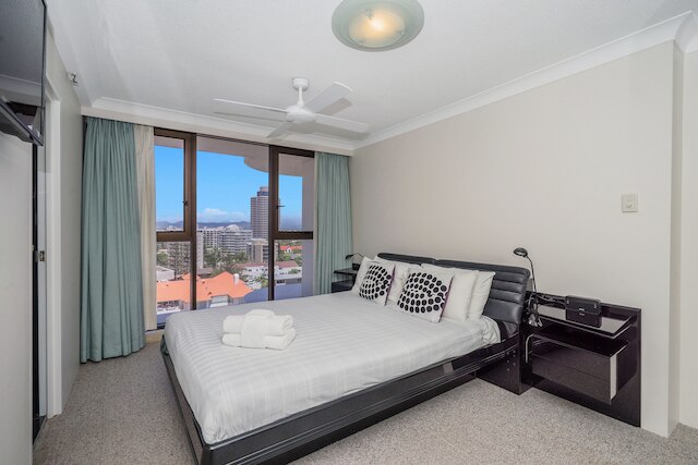 サーファーズ アクエリアス