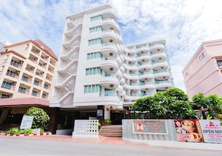 エーワン パタヤ ビーチ リゾート