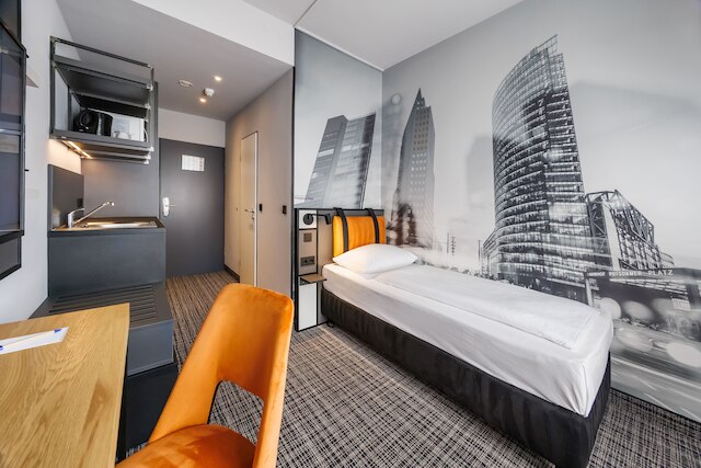 ホテル リュツォ