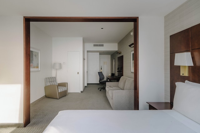 リバー ホテル (鼎川大飯店)