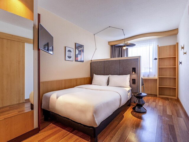 ホテル イビス フリードリッヒスハーフェン エアポート メッセ