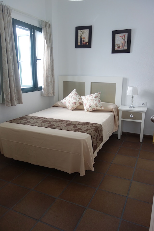 ホテル ドニャ リナ