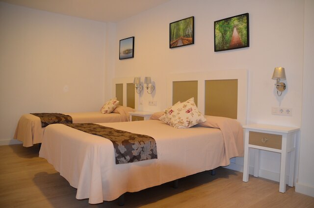 ホテル ドニャ リナ