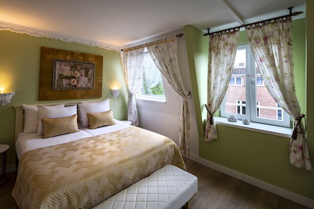 ホテル ジュピター