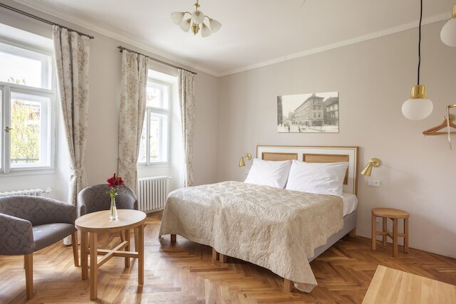 ホテル アット ザ ゴールデン シッソーズ