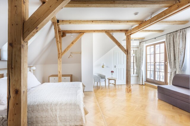 ホテル アット ザ ゴールデン シッソーズ