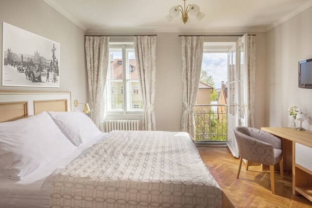 ホテル アット ザ ゴールデン シッソーズ