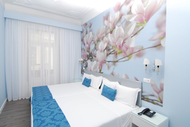 ホテル フロレセンテ