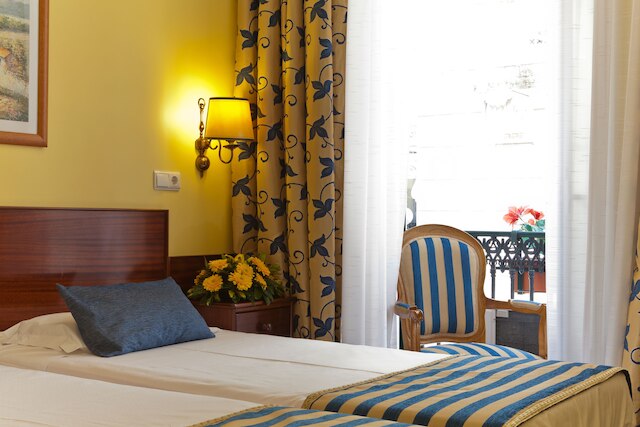 ホテル フロレセンテ