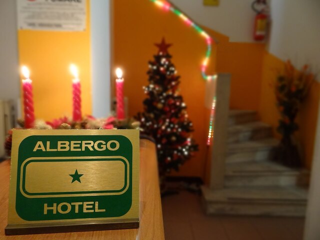 ホテル アメンドーラ フィエーラ