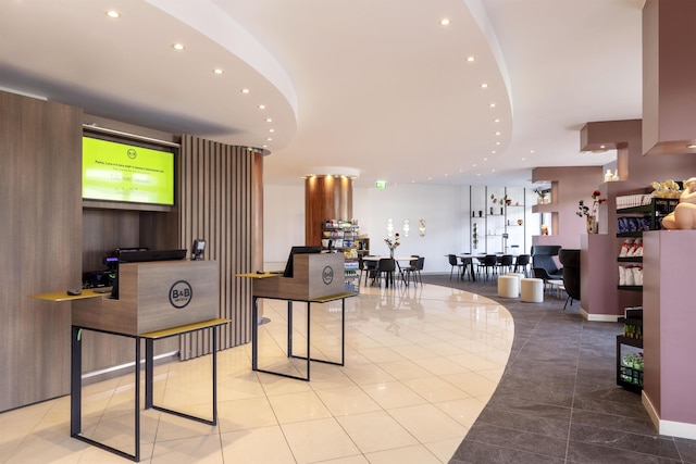 B&B ホテル サッスオロ