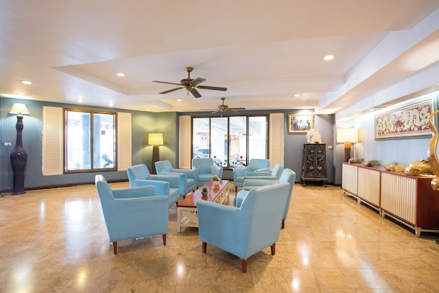 サワディー サイアム