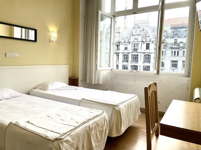 ホテル ユニバーサル