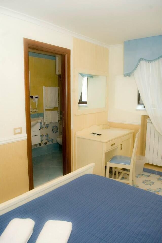 ベッド & ブレックファスト メデア