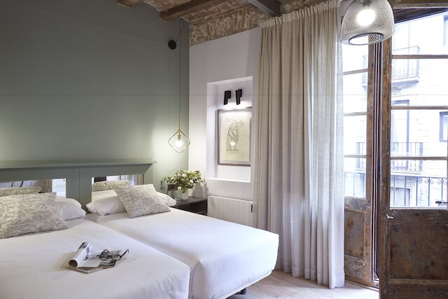 AinB ゴシック ジャウメ I アパートメンツ