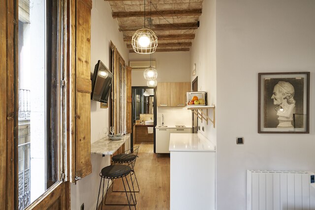 AinB ゴシック ジャウメ I アパートメンツ