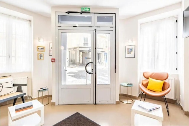 ホテル ボンセジュール モンマルトル