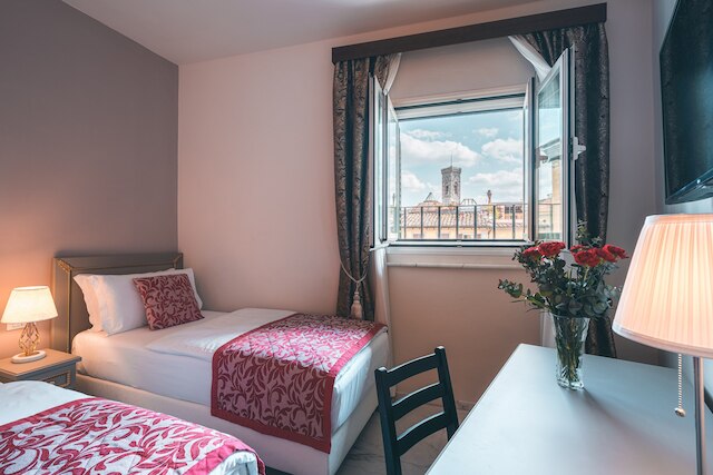 ホテル パラッツォ ベンチ