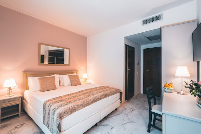 ホテル パラッツォ ベンチ