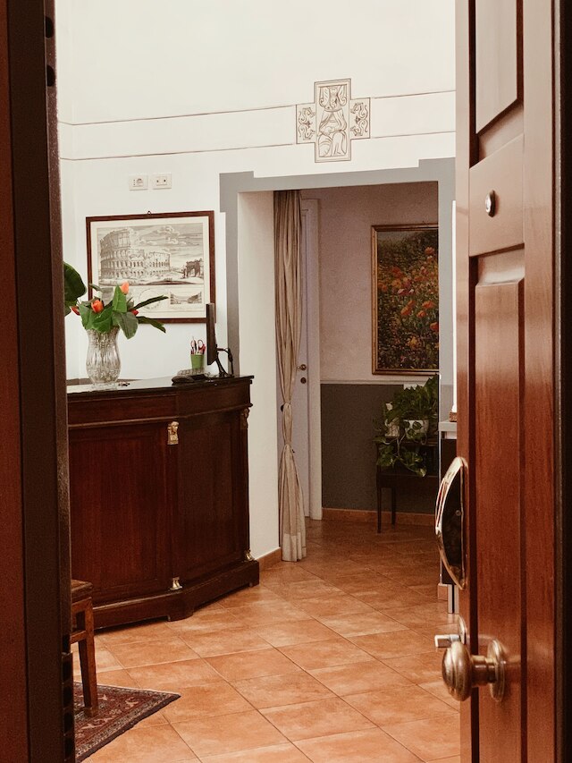 レジデンザシャラ