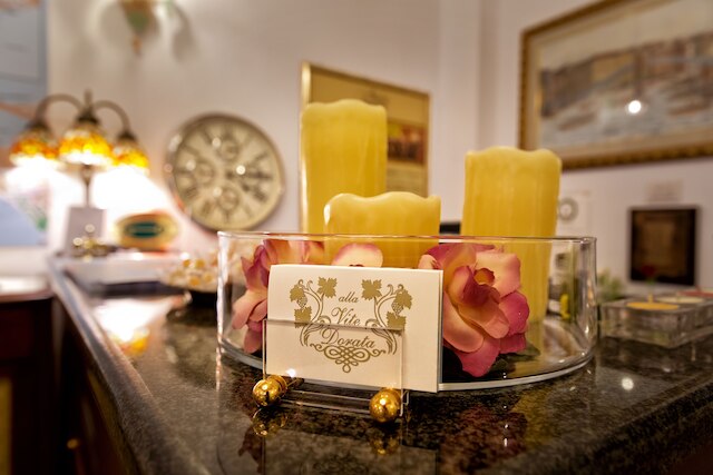 アッラ ヴィーテ ドラータ