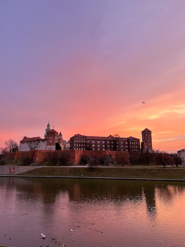 ポレスキ ホテル