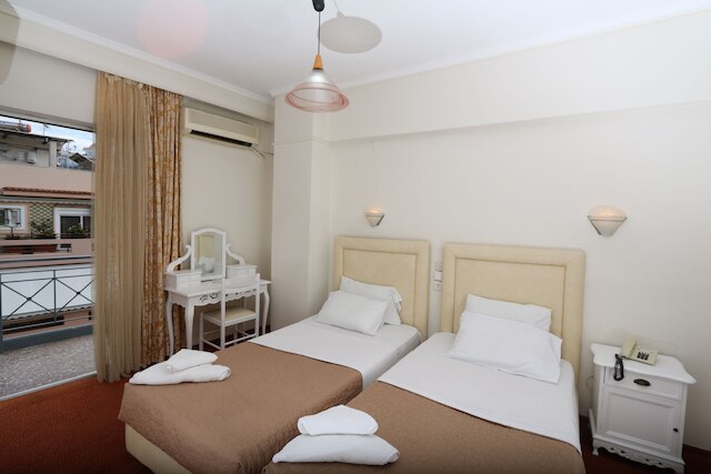 アテネ デルタ ホテル